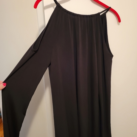 Express Cold.Shoukder Top - Picture 5 of 5